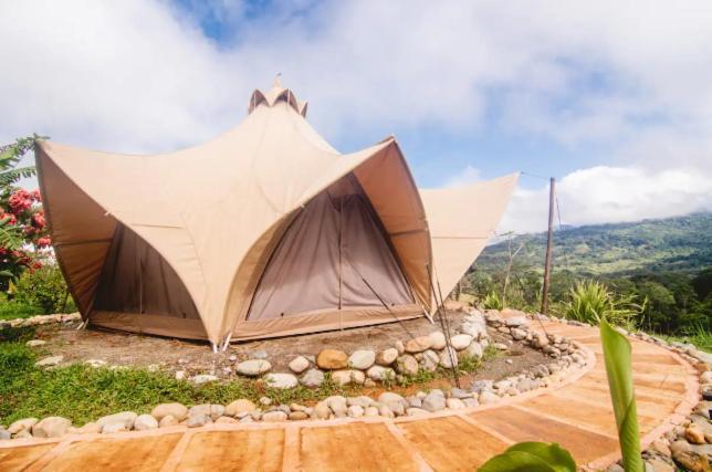 Holos Retreat Center: The Entire Ridge Basecamp Baru المظهر الخارجي الصورة